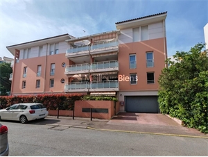 appartement ancien à la vente -   83600  FREJUS, surface 81 m2 vente appartement ancien - UBI468205754